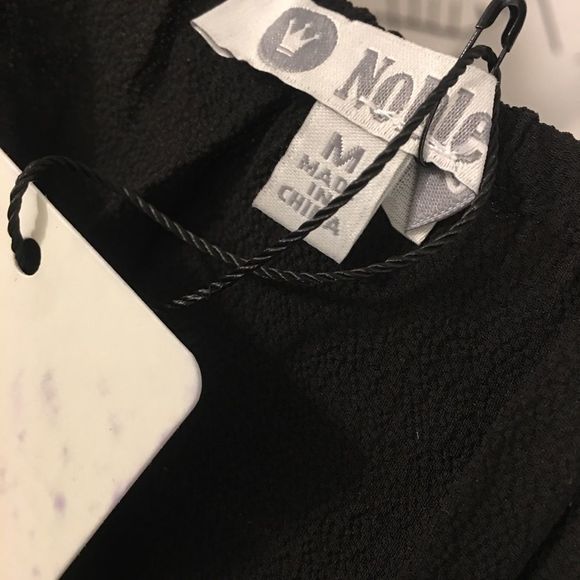 🌈🌈🌈 Boho crochet halter top - Noble NWT - necklace not included - Picture 5 of 5